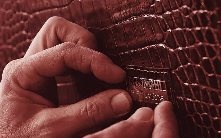 Итальянская мебельная фабрика Fratelli Longhi